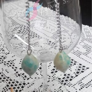 Long earrings with chain stones