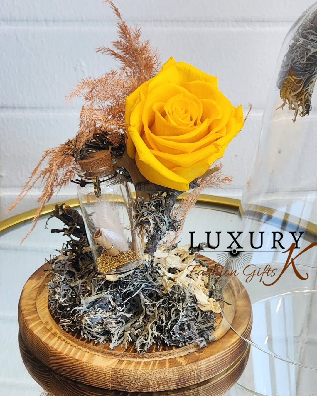 Trëndafil i verdhë i balsamosur